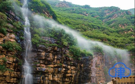 黄山景色秀美，却被美国游客吐槽“纯属虚构”，这到底怎么了？